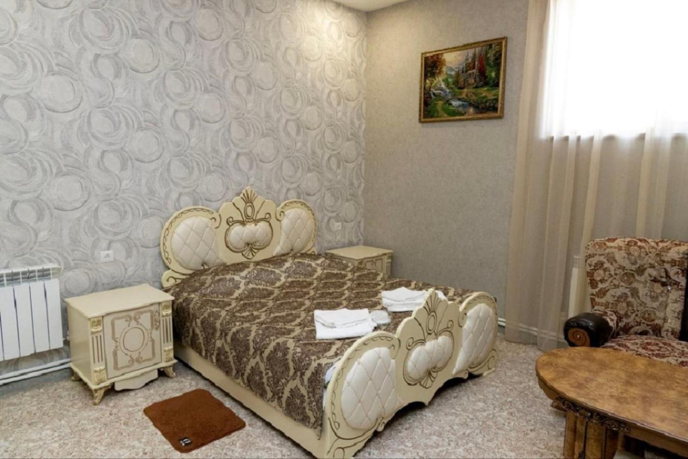 Noyemburg Hotel Noyemberyan Kültér fotó